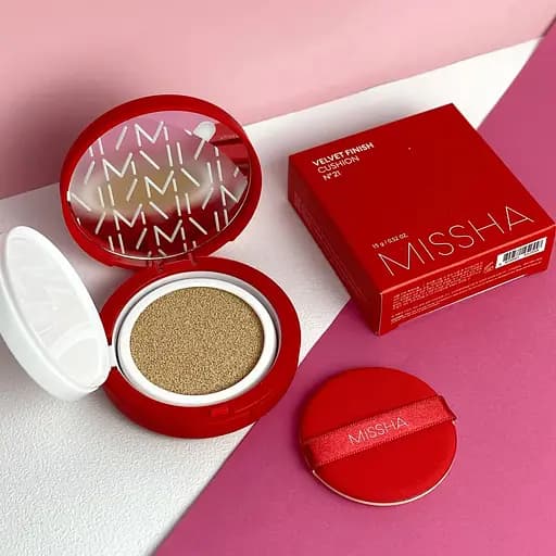 Тональний кушон для обличчя з матовим фінішем Velvet Finish Cushion SPF50+/PA+++ №21 Missha 15 мл - фото 5