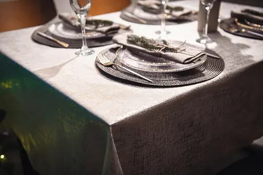 Скатертина Ardesto Shine 140х180см, 100% поліестер, золотистий (ART08SG) - фото 8