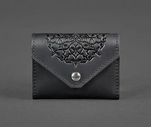 Кожаный женский кард-кейс 3.0 черный с мандалой - фото 1