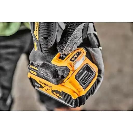 Дриль-шуруповерт DeWalt DCD800P2T-QW [93609] - фото 8