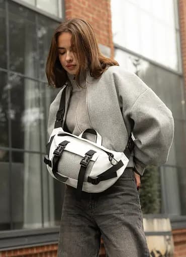 Большая женская поясная сумка бананка Sambag DynamicDart белая 38×21×7 см (80411008) - фото 1