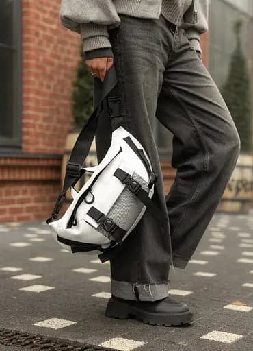 Большая женская поясная сумка бананка Sambag DynamicDart белая 38×21×7 см (80411008) - фото 4