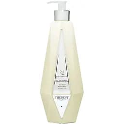 Шампунь для кошек и собак Iv San Bernard Cassiopeia с экстрактом акации для короткой шерсти 550 мл