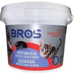 Отпугиватель кротов, собак и кошек Bros 350 мл + 100 мл (100226)