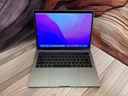 Ноутбук Apple MacBook Pro 13" A1708 i5-6360U/8/251 (C17SN41FGVC1) Б/в