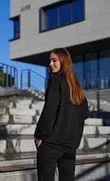 Світшот трикотажний для вагітних і мам-годувальниць oversize Liverpool розмір 2XL-3XL Lullababe Чорний - мініатюра 6
