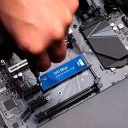 Накопичувач SSD Western Digital m.2 NVMe 500GB WD BLUE SN5000 512 480 (WDS500G4B0E) - мініатюра 3