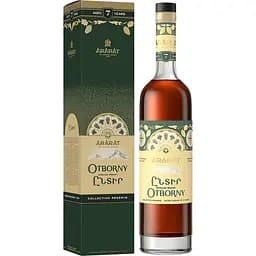 Армянское бренди Ararat Otborny 0.7л 40%