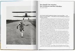 Helmut Newton - мініатюра 3