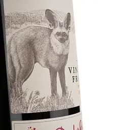 Вино Vineyard Friends Bat-Eared Fox Pinotage червоне сухе 0.75 л - мініатюра 3
