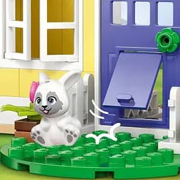 Конструктор LEGO Friends Готель Bunny у Хартлейк-Сіті 161 деталь (42679) - мініатюра 9