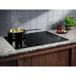 Варильна поверхня електрична Electrolux EIP6446 - мініатюра 9