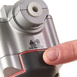 Заклепочник акумуляторний MILWAUKEE, M12 BPRT-0, діаметр заклепок 2,4-4,8мм (каркас, 4 накінечника, ключ, картонне пакування) - мініатюра 7