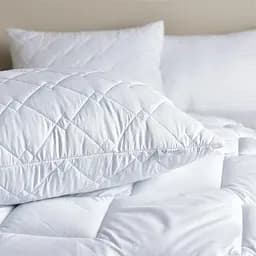 Подушка Ideia Standart Plus з блискавкою 70х50 (8-31090 білий)