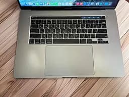 Ноутбук Apple MacBook Pro 16" A2141 i7-9750H/32/500 (C02FV2A0MD6R) Б/в - мініатюра 2