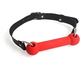 Кляп Art of Sex - Gag Stick Silicon Палиця, силікон та натуральна шкіра, Червоний