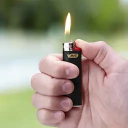 Запальнички Bic J23 Slim Smile блок 50 шт - мініатюра 4