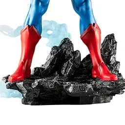 Статуетка DC Comics Superman - Classic Version Scale 1/8 30 см - мініатюра 7