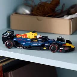 Конструктор LEGO Speed Champions Автомобіль для перегонів F1 Oracle Red Bull Racing RB20, 251 деталь (77243) - мініатюра 4