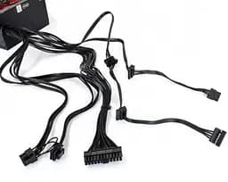 Блок живлення GameMax 600 Вт GM-600B, Black, Active PFC, 12 см, 1xMolex / 3xSATA / 1x6+2-pin / 1x4+4-pin / 1x20+4-pin, захист OVP / UVP / OCP / OLP / OPP / SCP - мініатюра 4