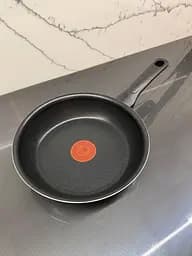 Сковорода Tefal espresso 20 см., с титановым антипригарным покрытием