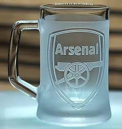 Пивний келих 660 мл ФК Арсенал Arsenal з гравіюванням подарунок для фаната   футбольний кухоль