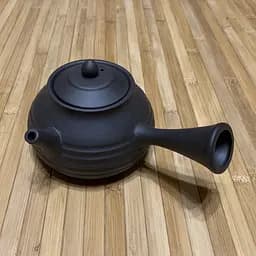 Заварник з бічною ручкою на 500 мл