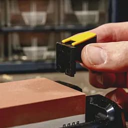 Точилка механічна Work Sharp Benchtop Whetstone Sharpener WSBCHWHT-I - мініатюра 10