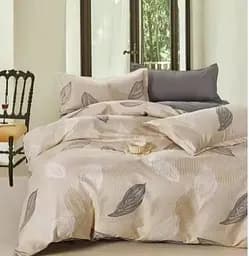 Комплект постельного белья с компаньоном Турция семейка с двумя пододеяльниками 100% котон Наволочки 70х70 см Діма Узор перья