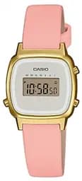 Годинник CASIO LA670WEFL-4A2EF