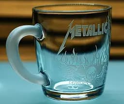 Скляна чашка 350 мл  Metallica з гравіюванням кружка для фаната металу Рок-атрибутика  подарунок металісту - мініатюра 2