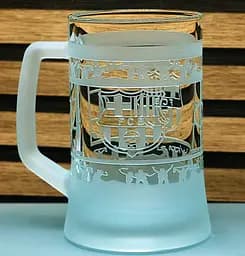 Пивний келих 660 мл Barcelona з гравіюванням подарунок для фаната ФК Барселона футбольний кухоль круговий