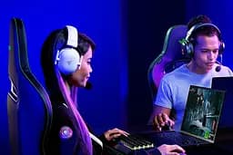 Ігрові навушники Razer Blackshark V2 PRO Wireless 2023 White (RZ04-04530200-R3M1) [113605] - мініатюра 6