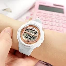 Годинник Casio LWS-1200H-7A2