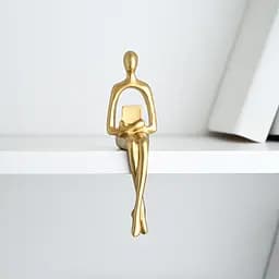 Декоративна статуетка MBM My Home Людина з книгою золота (DH-ST-26 GOLD) - мініатюра 4