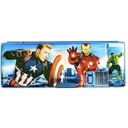 Пенал шкільний С 29737-3 пластиковий на магніті з 3 відділеннями та універсальною точилкою для олівців