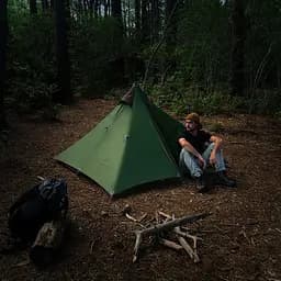Намет Naturehike NH17T030-L надлегкий із гострою верхівкою темний зелений - мініатюра 4