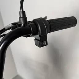 Електровелосипед EVOBIKE Nova S 500W 48V 12Ah з 2 сидіннями, корзиною та поворотниками, простий і надійний, для міста і села, графітові-сірого кольору - мініатюра 5