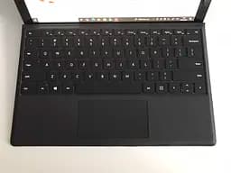Ноутбук - планшет Microsoft Surface Pro 7 1866 (i5-1035G4 / 8GB / SSD 256GB / 12.3" 2736x1824 IPS Touch) б/в - мініатюра 3