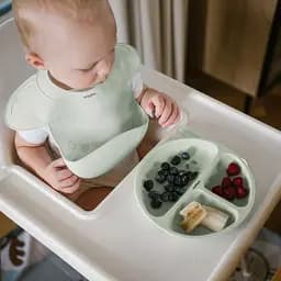 Тарілка  BabyOno на три секції силіконова з присоскою зелена (1482/03) - мініатюра 6