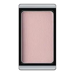 Тени для век матовые Artdeco Eyeshadow Matt, тон 558 (Matt Nude Delight), 0,8 г (572102)