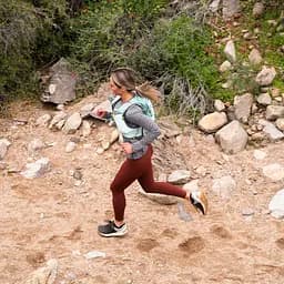 Рюкзак Ultimate Direction Adventure Vesta 6.0 Women M/L Блакитний - мініатюра 6