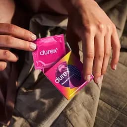 Презервативи латексні з силіконовою змазкою Durex Pleasuremax, з ребрами та крапками, 3 шт. (8157143) - мініатюра 6