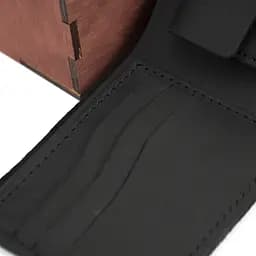 Подарунковий набір чоловічий  Handycover №47 (чорний) гаманець і обкладинка на паспорт в коробці - мініатюра 6