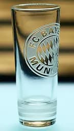 Скляна чарка 60мл ФК Bayern München Бавария з гравіюванням подарунок для фаната футбольна стопка - мініатюра 2