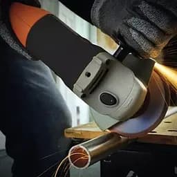 Шліфмашина кутова - болгарка мережева Black&Decker KG1202 - мініатюра 3