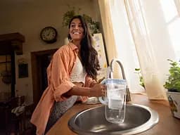 Фільтр-глечик Brita Glass LED MXpro синій 2.5 л (1050452) - мініатюра 5