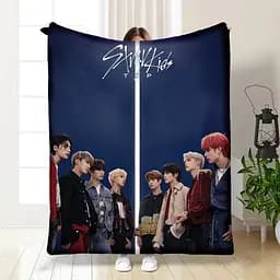 Плед плюшевий подарунковий 3D Stray Kids №2 160х200 см