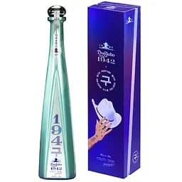 Текила Don Julio 1942 в подарочной упаковке 38% 0.7 л