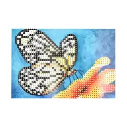 Алмазная мозаика Strateg ПРЕМИУМ Волшебная бабочка без подрамника размером 10х15 см (YAB28690)